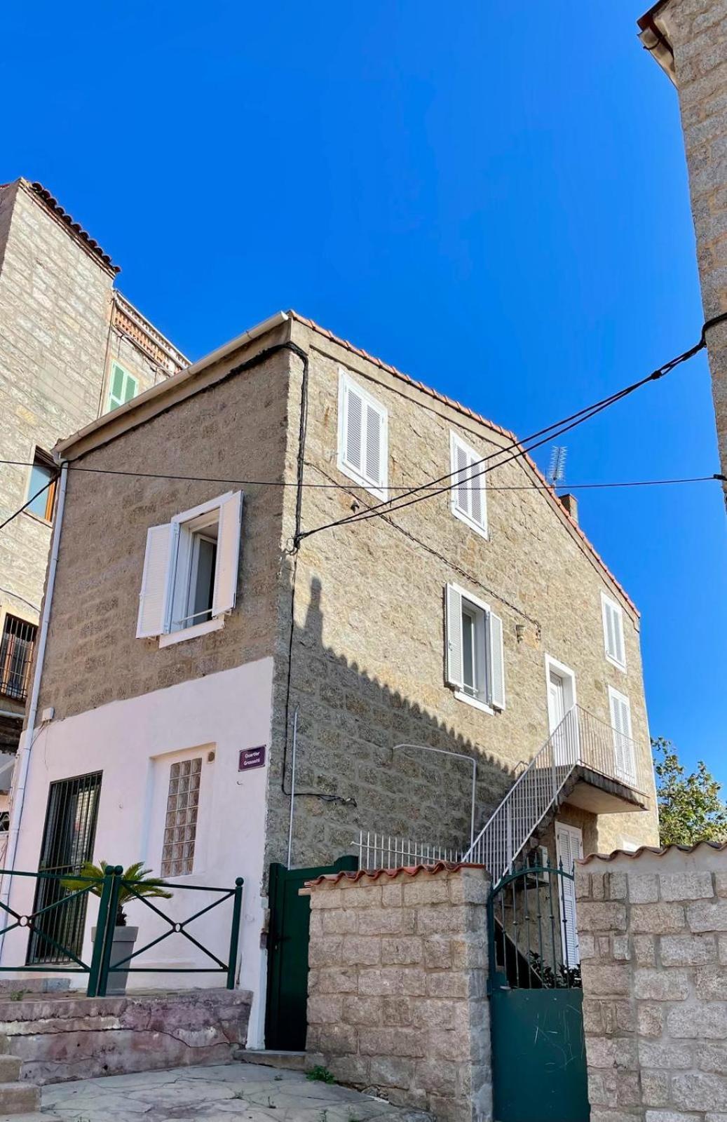 Appartamento Duplex En Plein Centre Propriano  Esterno foto