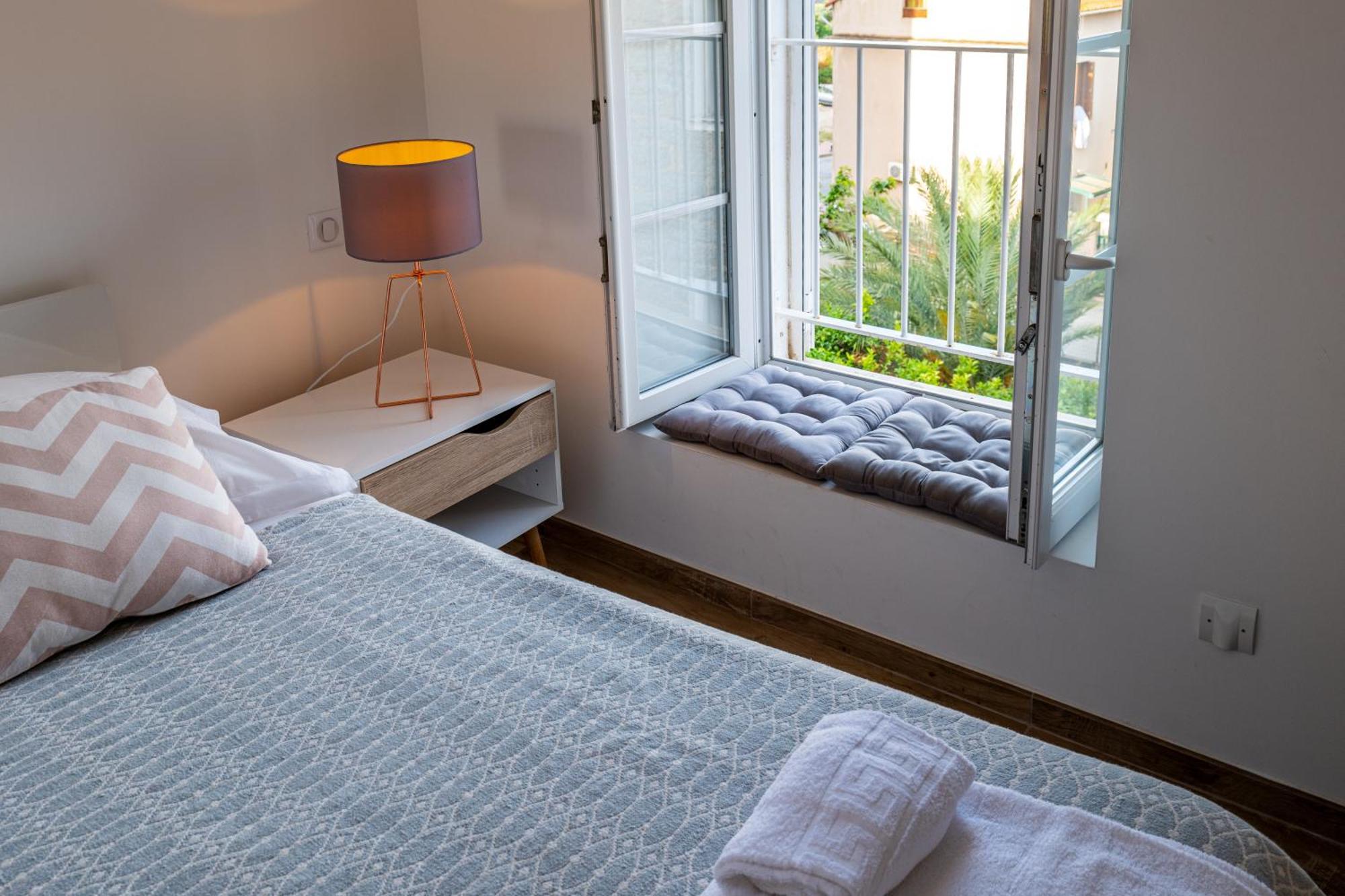 Appartamento Duplex En Plein Centre Propriano  Esterno foto